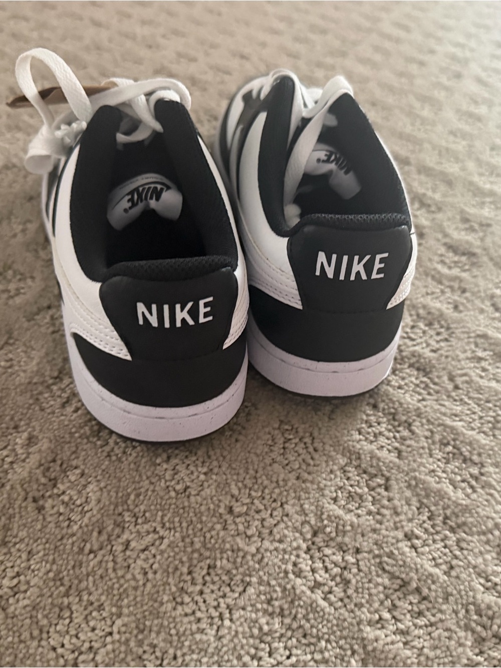 Nike Court Vision Low Next Nature Black White Women’s Size 9 Sneakers NWT - Picture 2 of 4